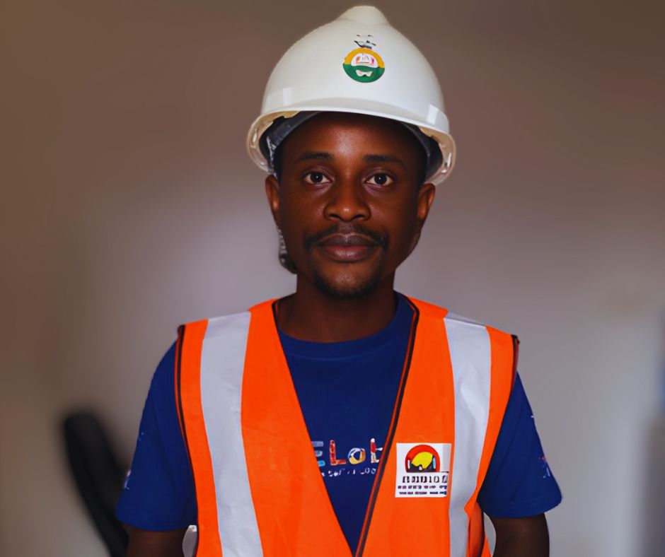 victor adeoye Onaopemipo